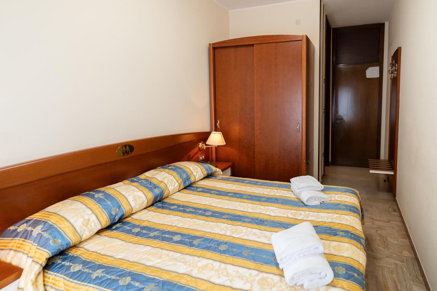 Easy Hotel Meryon Sottomarina Quarto foto